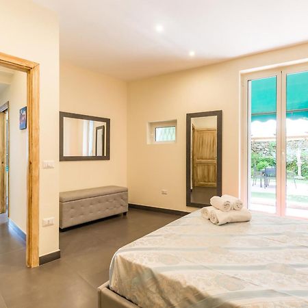 Villa Dolcevita With Parking By Napoliapartments מראה חיצוני תמונה