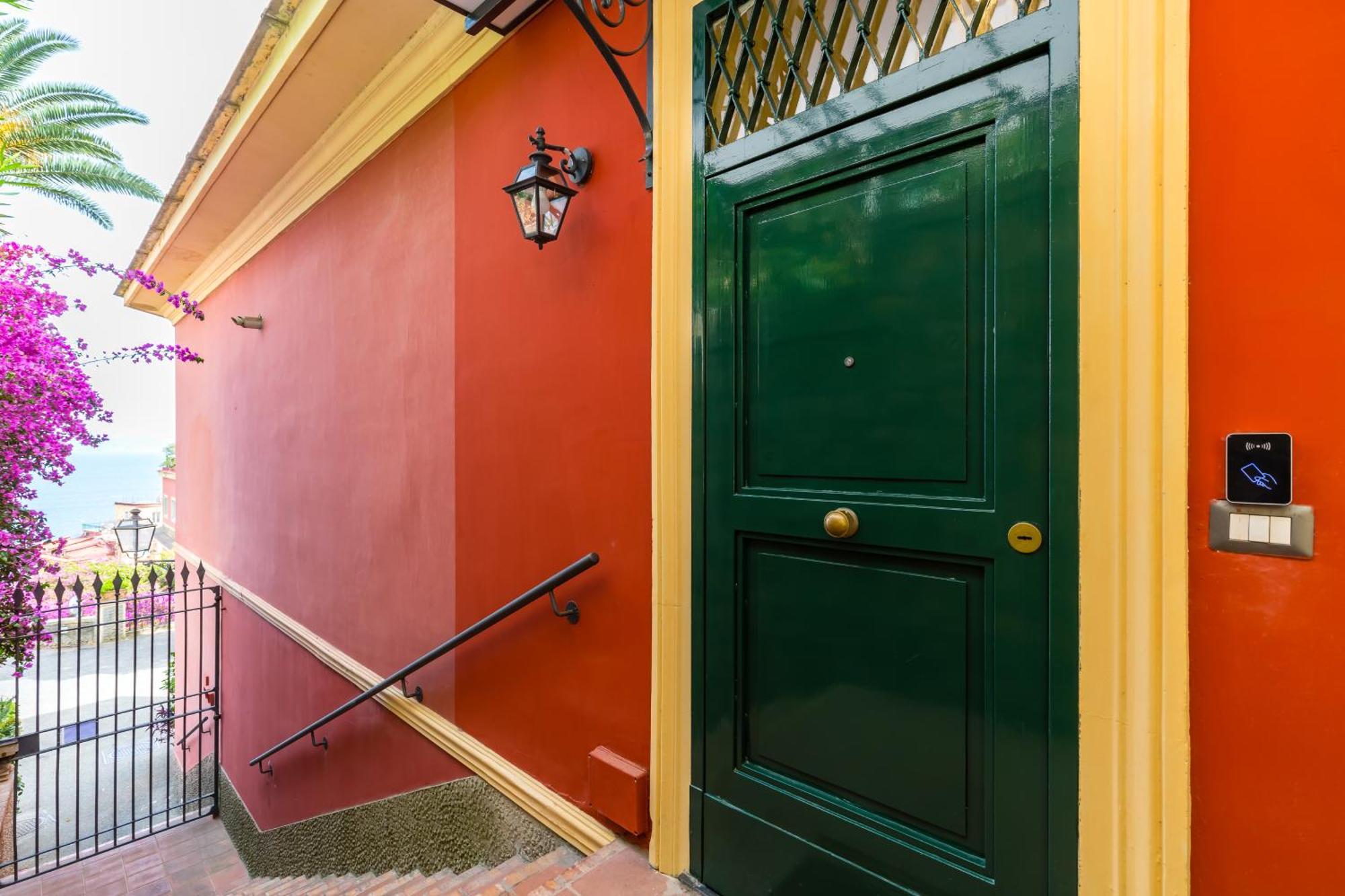 Villa Dolcevita With Parking By Napoliapartments מראה חיצוני תמונה