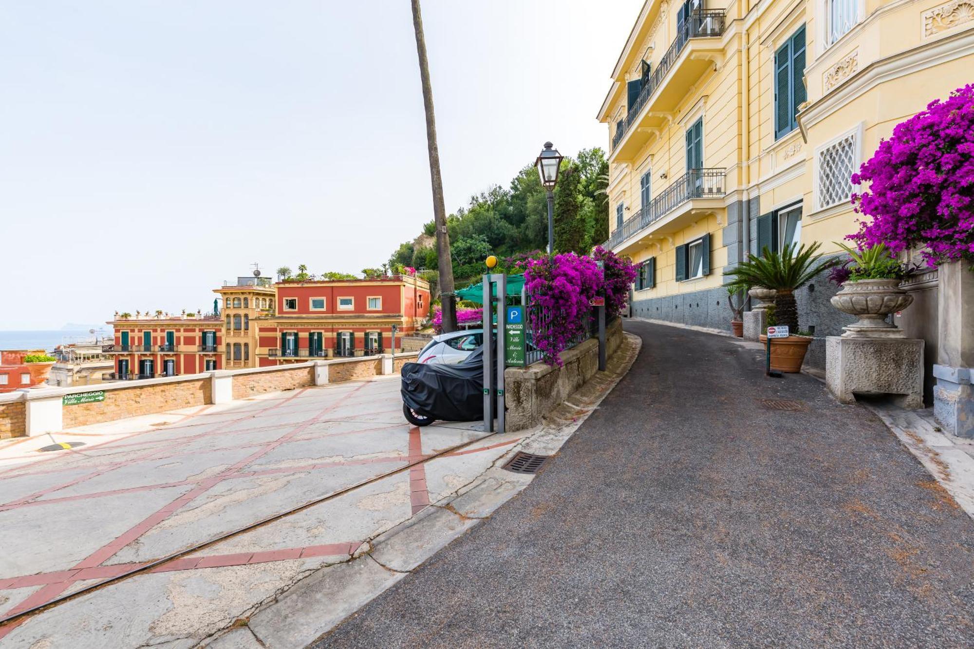 Villa Dolcevita With Parking By Napoliapartments מראה חיצוני תמונה