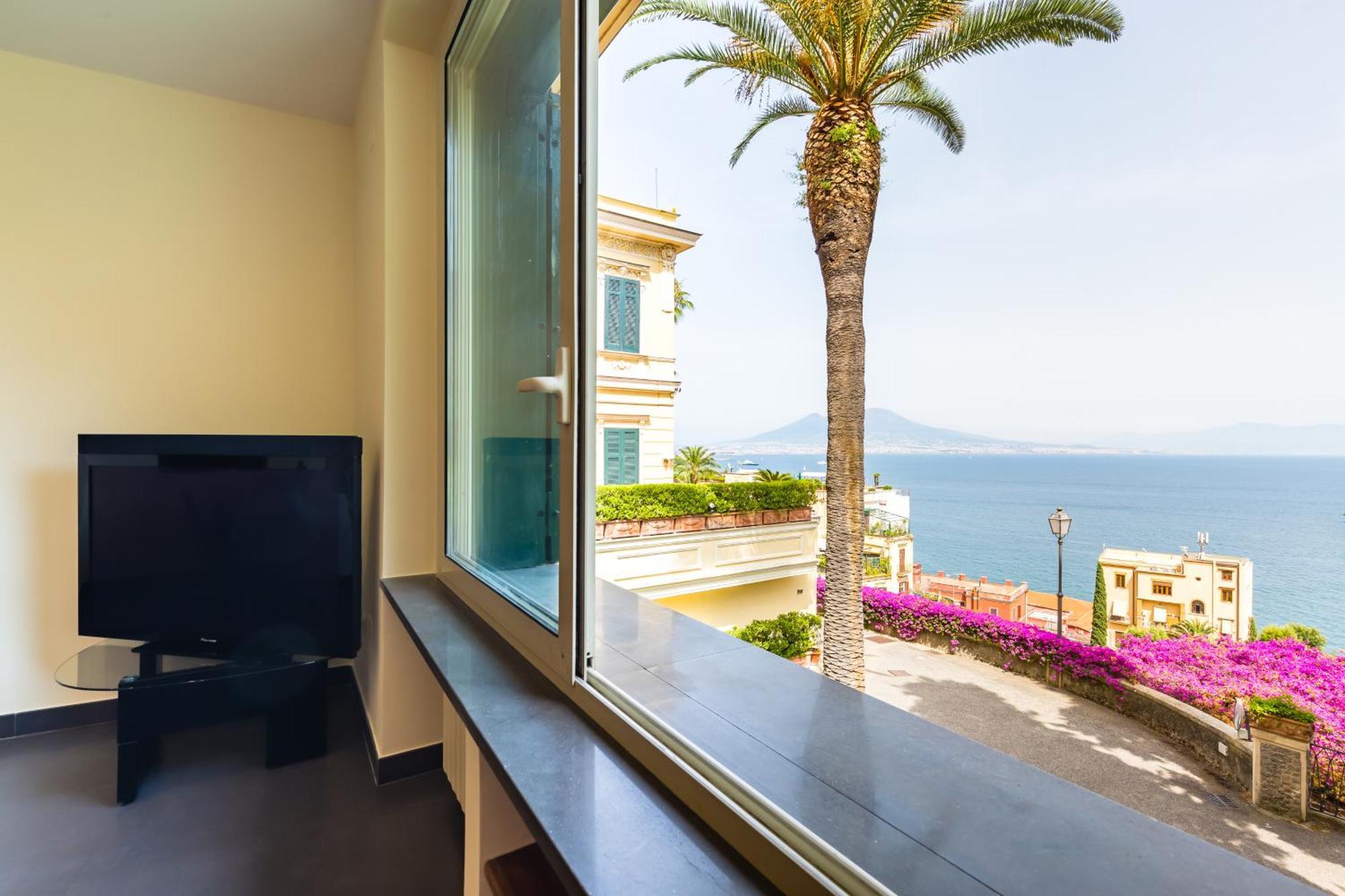Villa Dolcevita With Parking By Napoliapartments מראה חיצוני תמונה