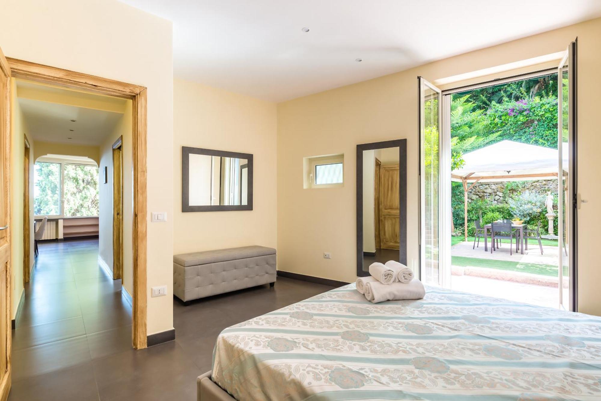 Villa Dolcevita With Parking By Napoliapartments מראה חיצוני תמונה